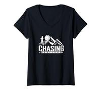 Women's Chasing Horizons Trail Run V-Neck T-Shirt