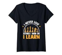 Womens Chess Player Present - I Never Lose Either I Win Or I Learn V-Neck T-Shirt