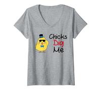 Women's Chicks Dig Me Tshirt V-Neck T-Shirt