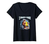 Womens Cruise Ducks and Bigfoot I Found A Duck Done Hiding Fun V-Neck T-Shirt
