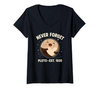 Womens Cute Pluto Planet Hug Never Forget Est 1930 Astronomy Humor V-Neck T-Shirt