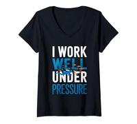 Womens Diving I Work Well Under Pressure Divers Sport Quote Diver V-Neck T-Shirt