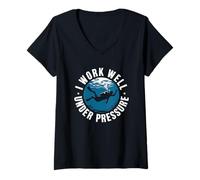 Womens Diving I Work Well Under Pressure Divers Sport Quote Diver V-Neck T-Shirt