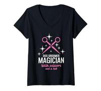 Womens Dog Groomer Dog Salon For Dog Grooming Pet Groomer for Women V-Neck T-Shirt