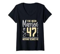 Womens Funny 47th Wedding Anniversary Married For 47 Years Couples V-Neck T-Shirt