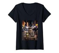 Women's Funny Cat Eating Pickles Meme Men Women V-Neck T-Shirt