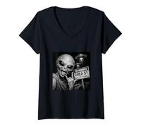Women's Funny Conspiracy Alien Selfie Area 51 UFO UAP Lovers V-Neck T-Shirt