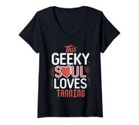 Womens Geeky Soul Loves Tanning Sun Lover Beach Vacation Fun V-Neck T-Shirt