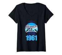 Women's Großartig SEIT April 1961 65th Birthday Saying 65 Years V-Neck T-Shirt