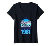 Women's Großartig SEIT October 1981 45th Birthday Saying 45 Years V-Neck T-Shirt