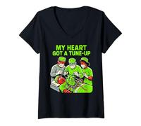 Womens Heart Surgery Patient Got A Tune-Up Funny Hospital Get Well V-Neck T-Shirt