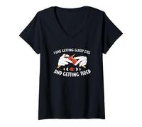 Womens I Love Getting Glassy Eyes and Getting Tired Knitting V-Neck T-Shirt