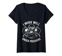 Womens I Work Well Under Pressure - Funny Scuba Diver Diving V-Neck T-Shirt