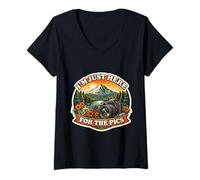 Women's I'm Just Here for The Pics Photographer Influencer Hiker Fun V-Neck T-Shirt
