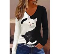 Women's Long Sleeve Top, Cat Print V-Neck Loose Fit Blouse for Daily Outing | Curved hem, casual chic, weekend getaway, street style, shopping trip, everyday look, brunch outfit