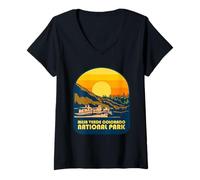 Women's Mesa Verde Colorado National Park Retro Sunset V-Neck T-Shirt