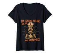 Womens Mummy Nurse with Trauma Shears for Halloween V-Neck T-Shirt