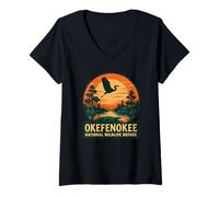 Womens Okefenokee Wildlife Shirt Swamp Bird Gator Sunset Scene V-Neck T-Shirt