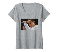 Womens Sade Performing Live Aid London 1985 V-Neck T-Shirt