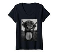 Womens Scottish Highland Cow Selfie Tongue Out Funny Farmer V-Neck T-Shirt