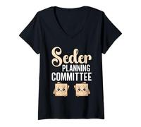 Womens Seder Leader Matzah Committee Matzo Passover Leader V-Neck T-Shirt
