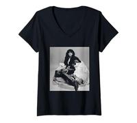 Womens Singer Kate Bush 1978 Photo Shoot Lionheart V-Neck T-Shirt
