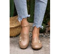 Womens Slip On Loafers, Flat Round Toe Casual Comfort Shoes for Daily Wear | Gentle on the feet, stays on well, handles various settings, matches most wardrobes