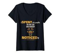 Women's Taxidermy - I Spent Six Weeks On One Ear - Taxidermist V-Neck T-Shirt