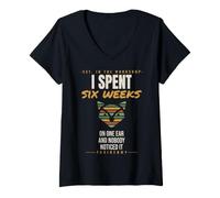 Women's Taxidermy - Six Weeks On One Ear - Taxidermist Workshop V-Neck T-Shirt