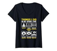 Women's Things I Do in My Spare Time Meditation Yoga Zen V-Neck T-Shirt