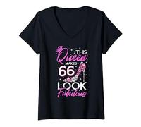Womens This Queen makes 66 look Fabulous 66th Birthday V-Neck T-Shirt