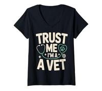 Women's Trust Me I'm A Vet Funny Veterinary Quote V-Neck T-Shirt