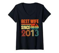 Women's Vintage Distressed Best Wife Since 2013 13th Anniversary V-Neck T-Shirt