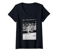 Womens Wimbledon Tennis Boris Becker At Men's Final 1985 V-Neck T-Shirt