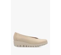 WONDERS Flyer Beige Leather Low Wedge Court Shoes Size: 40, Colour: Be