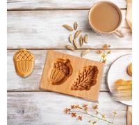 Wooden Cookie Stamps, 3D Carved Biscuit Molds, Non-Stick DIY Embossing Press Tools for Gingerbread Shortbread Mooncake Christmas Baking Kitchen Decor (Natural Wood-E)