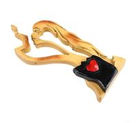 Wooden Couple Kiss Ornament with Heart Composition for Tabletop Bookshelf or Mantelpiece Home Decoration