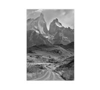 WOPIYNAG Torres Del Paine Black And White Fine Canvas Poster Bedroom Decor Landscape Decor Gift 24x36inch(60x90cm)