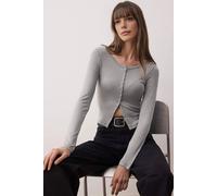 Wovcor Full Front Snap Fitted Stretch Knit Blouse In Grey Grey M