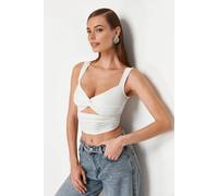 Wovcor Heart Neck Sleeveless Cut Out Detail Fitted Crop Blouse In White White