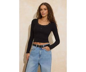 Wovcor Lace Trim Button Front Ribbed Cropped Cardigan Top In Black Black