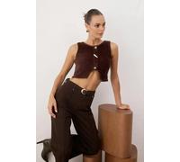 WOVCOR Plush Fitted Super Crop Knit Vest with Button Detail - Brown - L