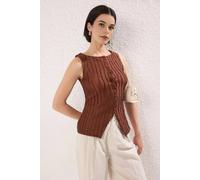 Wovcor Textured Button Detail Sleeveless Knitted Blouse In Brown Brown