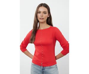 WOVCOR Women's Ribbed Long Sleeve Button Front Knit Jumper with Asymmetric Hem in Red | Size: Small WOVCOR Red S