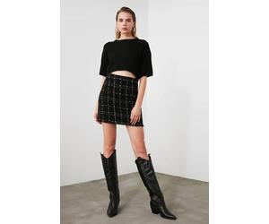WOVCOR Women's Tweed Check Mini Skirt with Tassel Hem in Black | Size: 6 WOVCOR Black 6