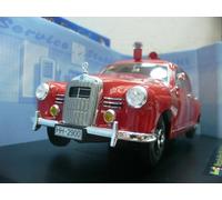 WOW EXTREMELY RARE Mercedes W120 180D Ponton 1955 Fire Hamburg 1:18 Revell-W123