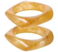 WRITWAA 2pcs Women's Irregular Geometric Wide Resin Bracelets Chunky Retro Marble Bangle for Summer Beach Parties Versatile Statement Jewelry for Effortless Layering