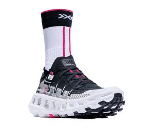 X-Bionic - Chaussures de trail - Terraskin X00/C Yinyang/X Black/X White - Size 9 UK White 9 UK