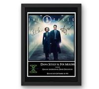 X-files mulder and scully/david duchovny and gillian anderson Signed Autograph Print Poster Black Framed Mounted Wall Art (10x12) Actor Artwork for Home & Office Decor Gift