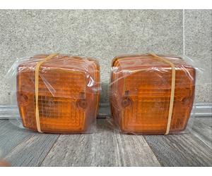 X2 Direction Indicator HELLA 2BA 003 014-017 Flasher Iamps / Side 32619R6 New